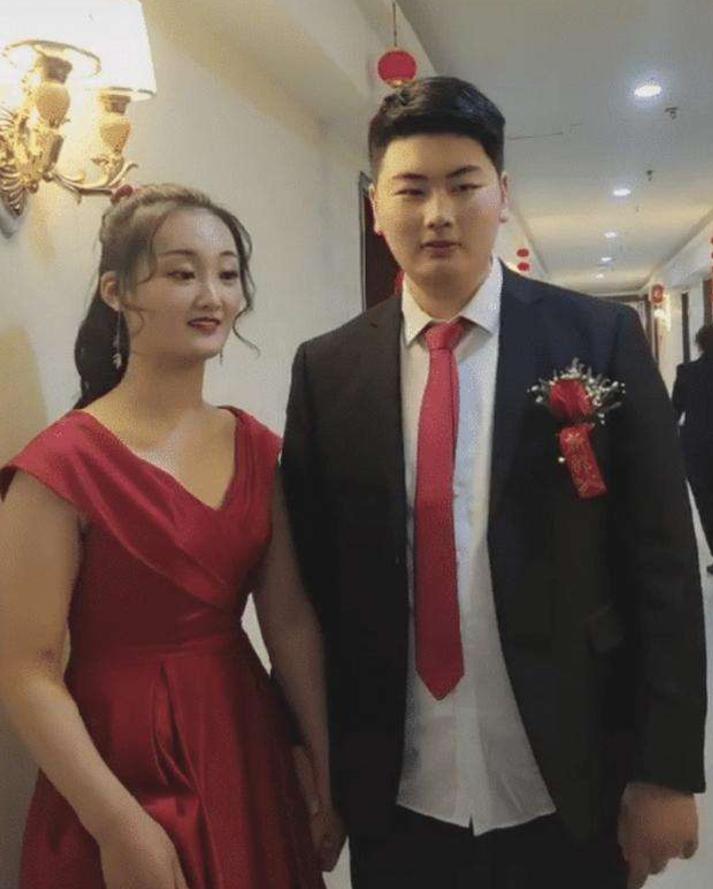 最新結(jié)婚歌曲精選，為你的婚禮增添浪漫氛圍，最新結(jié)婚歌曲精選，打造浪漫婚禮氛圍的必備曲目