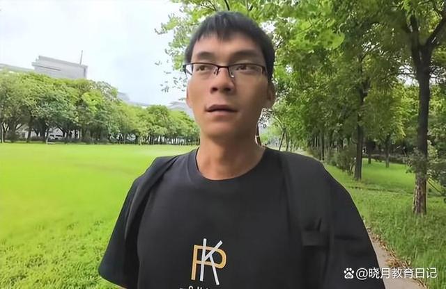 唐尚珺，35歲讀大一的勇敢決定與挑戰(zhàn)，唐尚珺，35歲重新出發(fā)，大一的勇敢挑戰(zhàn)之路