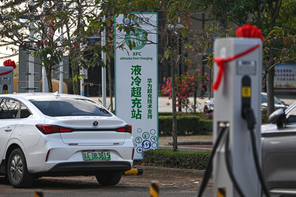 關(guān)于所謂的2024新澳門正版免費(fèi)資本車的真相揭露——警惕網(wǎng)絡(luò)賭博陷阱，警惕網(wǎng)絡(luò)賭博陷阱，揭露所謂澳門正版免費(fèi)資本車真相